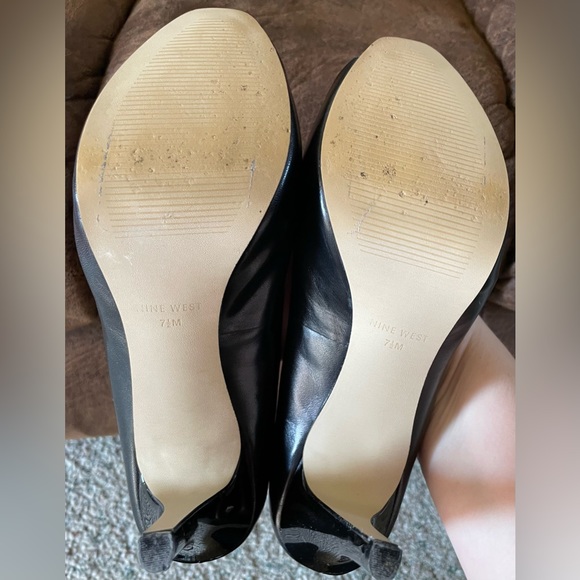 Nine West Heels - Picture 4 of 6